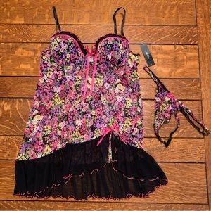 Bisou Bisou • floral print lingerie babydoll and thong Sz M